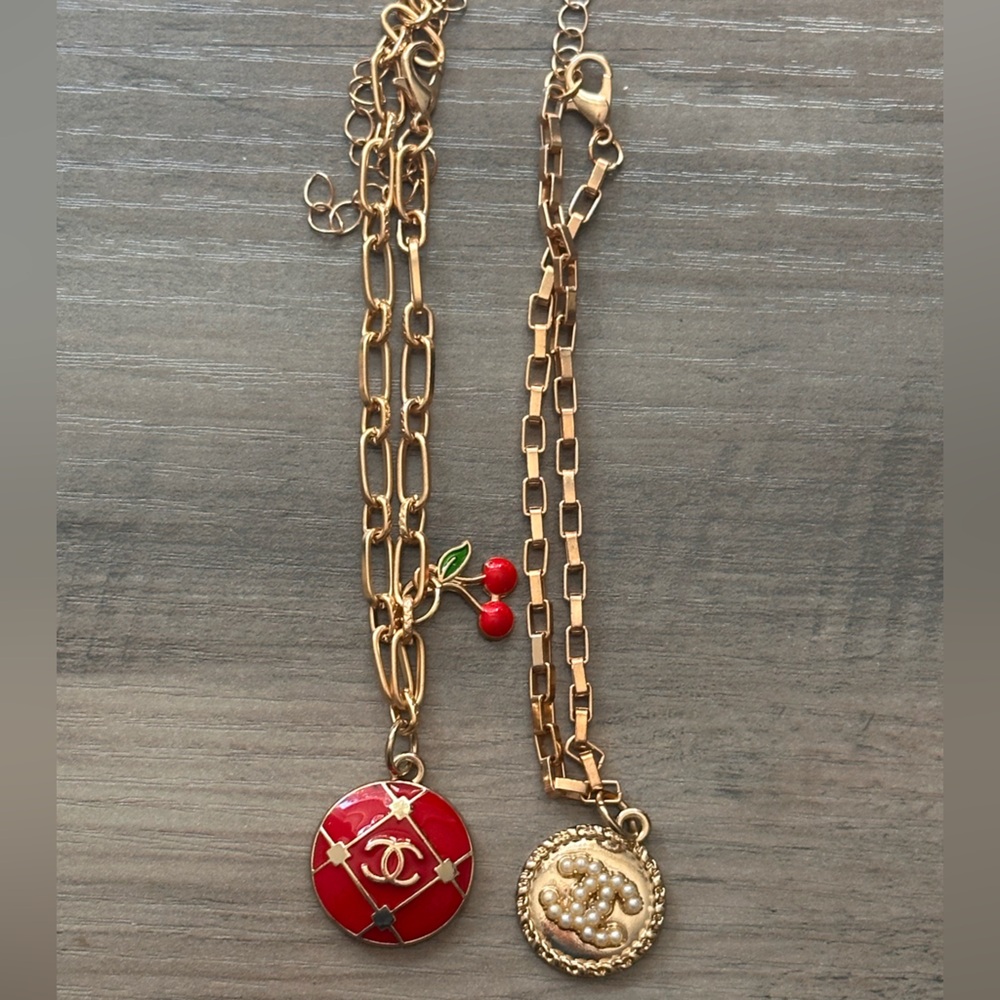 Chanel Zipper Pull bundle of 2